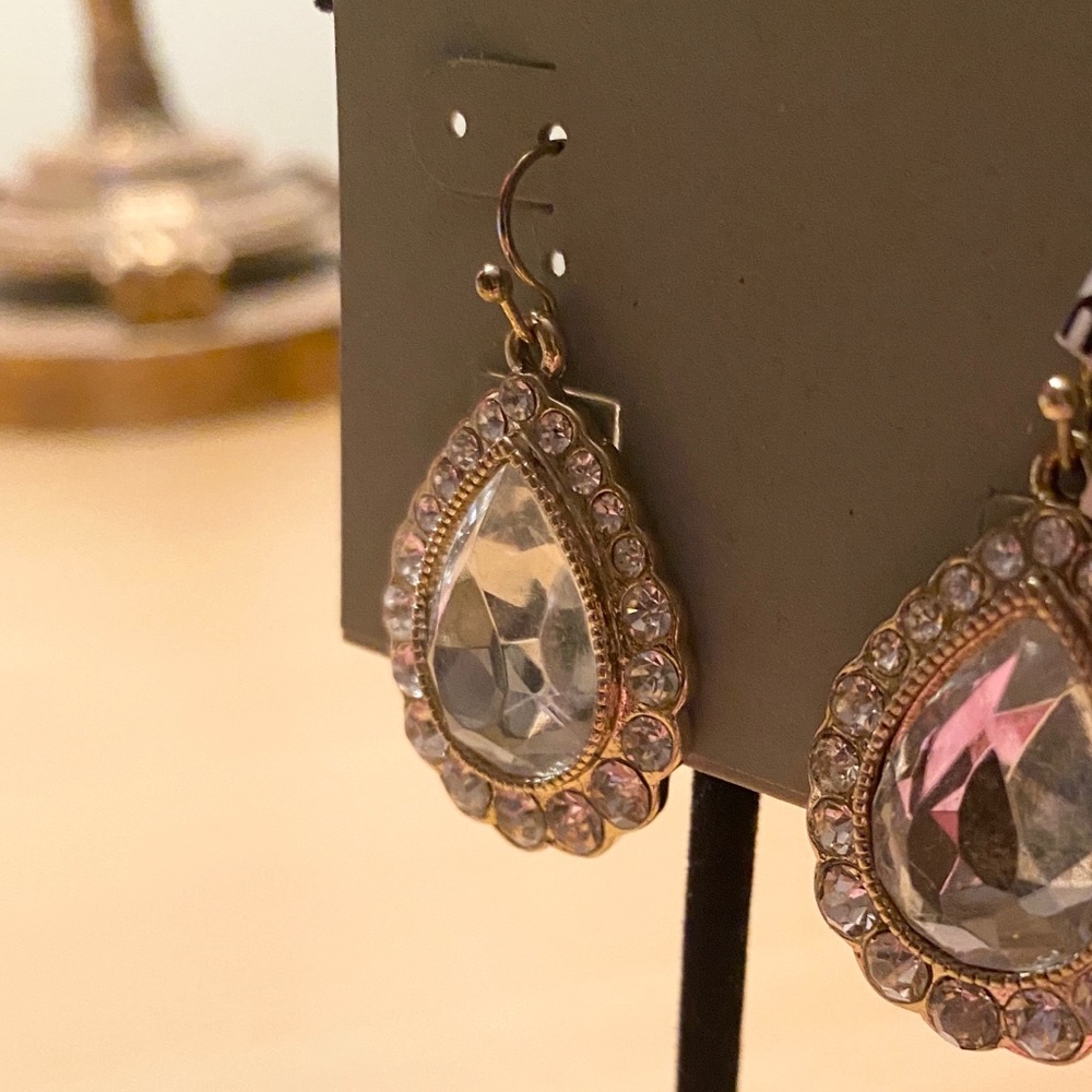 NWT Lydell NYC Earrings. NEVER WORN - Picture 6 of 9